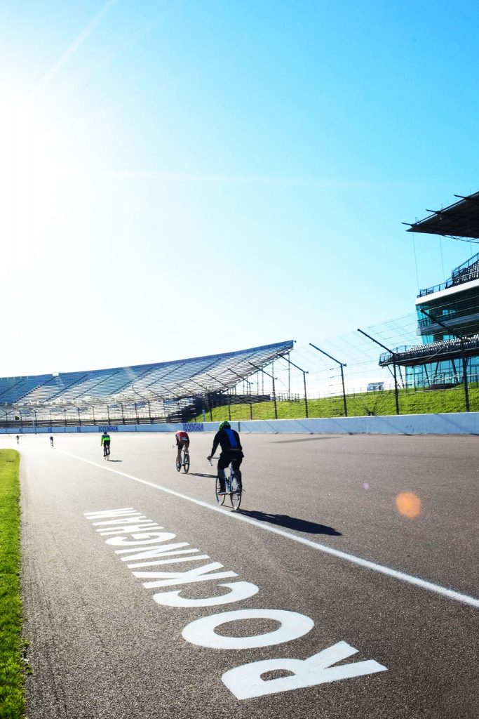 Cyclists heading into turn 1. Picture c/o SBR Events / Wild Coy Photography.